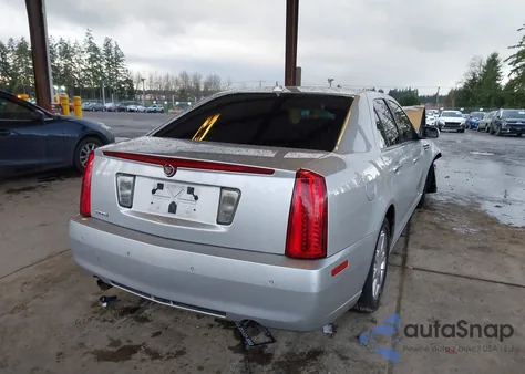 2011 Cadillac Sts Luxury z USA, uszkodzony, nr VIN 1G6DW6ED2B0160885